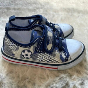 Kids  Sneakers